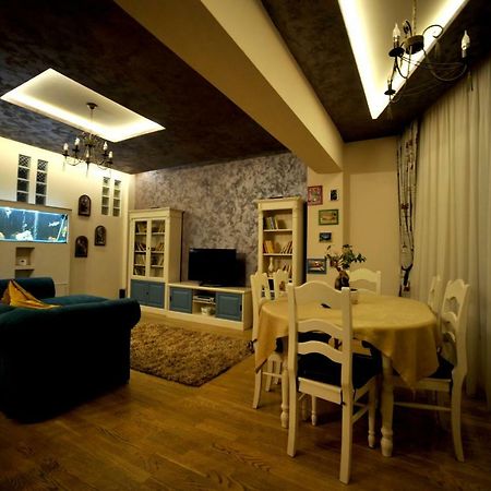 Classic Apartment Brasov Bagian luar foto