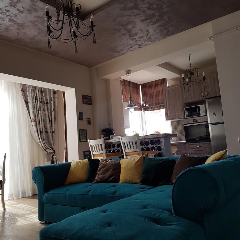 Classic Apartment Brasov Bagian luar foto
