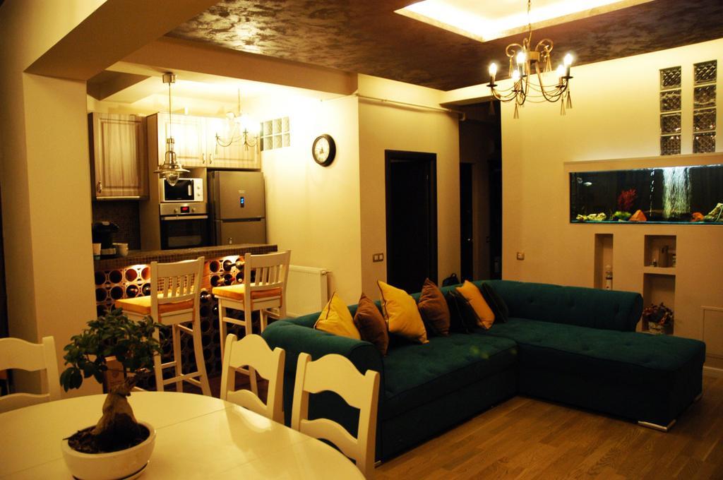 Classic Apartment Brasov Bagian luar foto